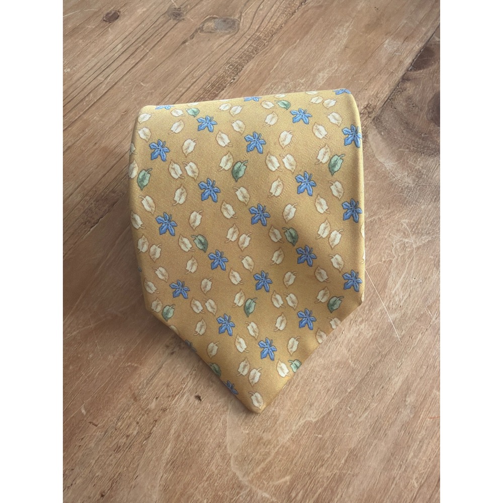 Brooks Brothers 346 Tie Mens Yellow VERY GOOD Floral Silk Necktie USA Made